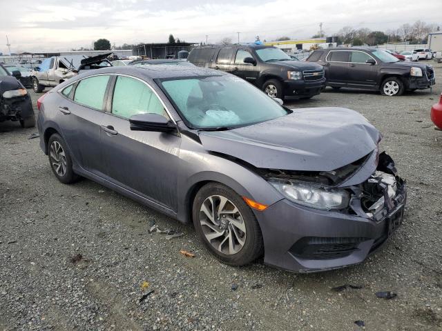 2HGFC2F70JH564487 - 2018 HONDA CIVIC EX GRAY photo 4