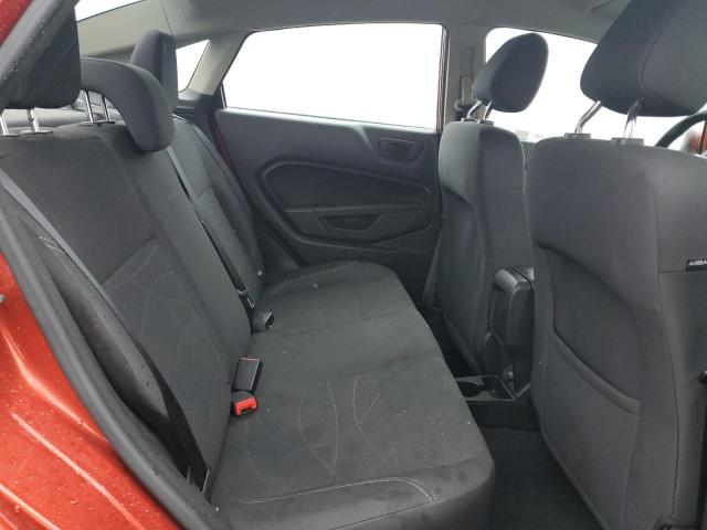 3FADP4BJ7JM110235 - 2018 FORD FIESTA SE Orange Foto 10