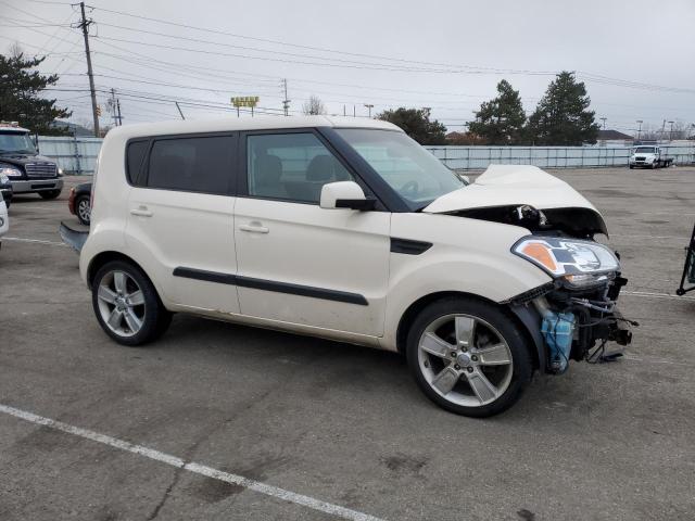 KNDJT2A22B7720210 - 2011 KIA SOUL + BEIGE photo 4