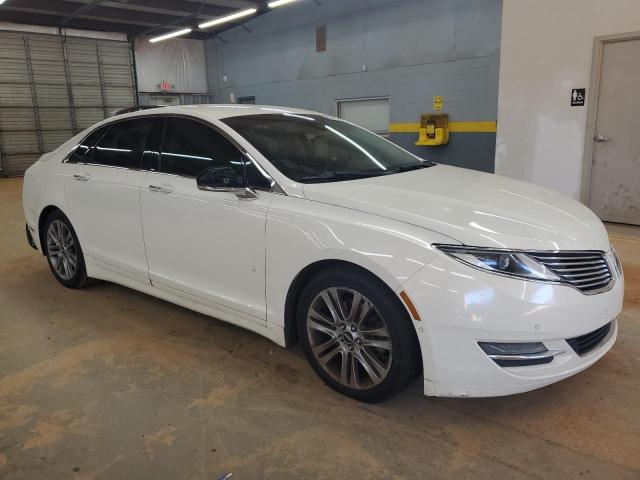 3LN6L2GK2DR815483 - 2013 LINCOLN MKZ WHITE photo 4