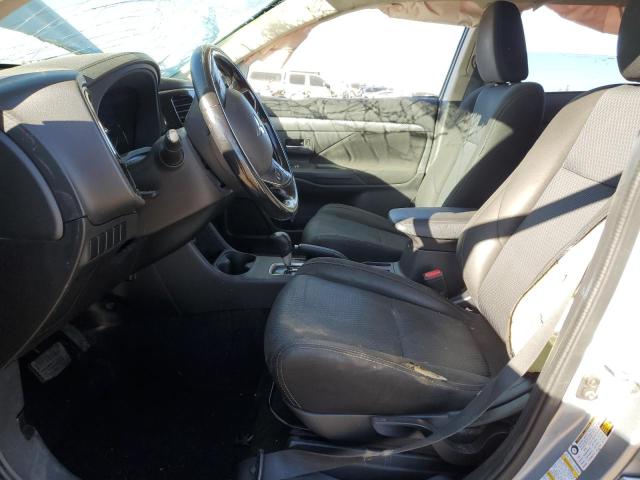 JA4AZ3A31GZ055786 - 2016 MITSUBISHI OUTLANDER SE Արծաթագույն լուսանկար 7