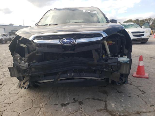 JF2SJAGC2JH471468 - 2018 SUBARU FORESTER 2.5I PREMIUM შავი ფოტო 5