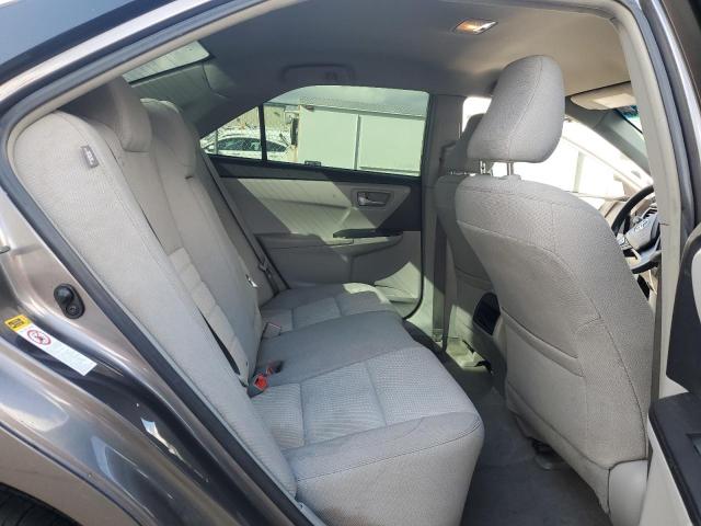 4T4BF1FK8GR572542 - 2016 TOYOTA CAMRY LE GRAY photo 10