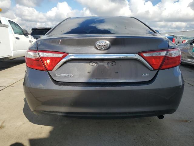 4T4BF1FK8GR572542 - 2016 TOYOTA CAMRY LE GRAY photo 6