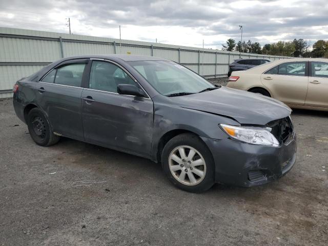 4T4BF3EK8BR147747 - 2011 TOYOTA CAMRY BASE GRAY photo 4
