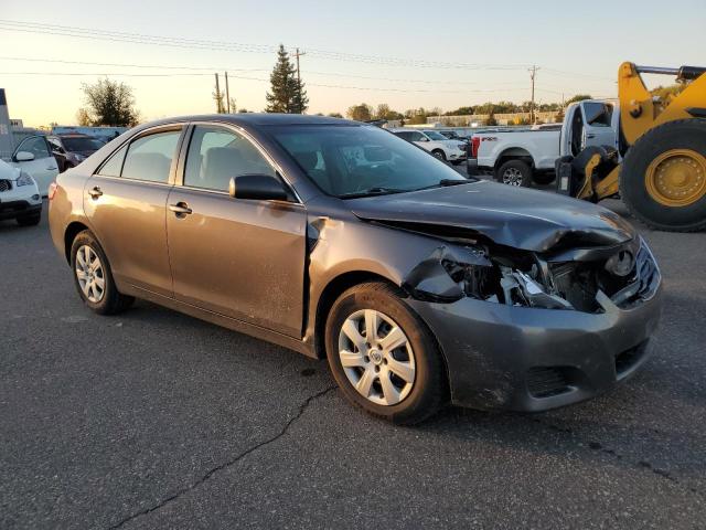 4T4BF3EK4BR148796 - 2011 TOYOTA CAMRY BASE GRAY photo 4