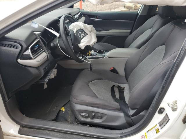 4T1B11HK6JU097289 - 2018 TOYOTA CAMRY L WHITE photo 7