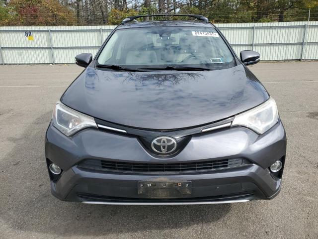 JTMRFREV0HJ129117 - 2017 TOYOTA RAV4 XLE GRAY photo 5