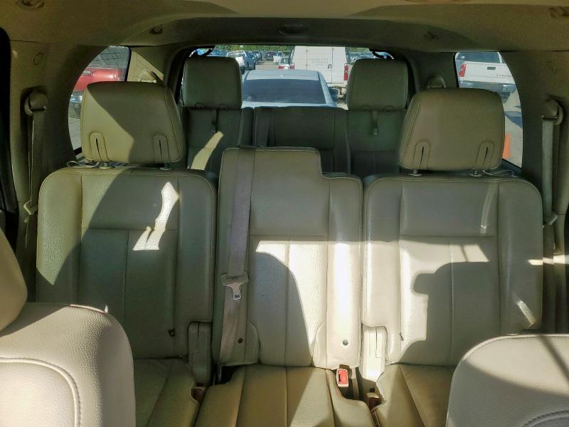 1FMJU1H58BEF02593 - 2011 FORD EXPEDITION XLT BLACK photo 10