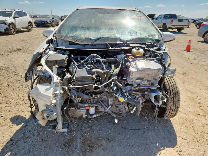 JTDKDTB30C1519375 - 2012 TOYOTA PRIUS C 白色 照片 5