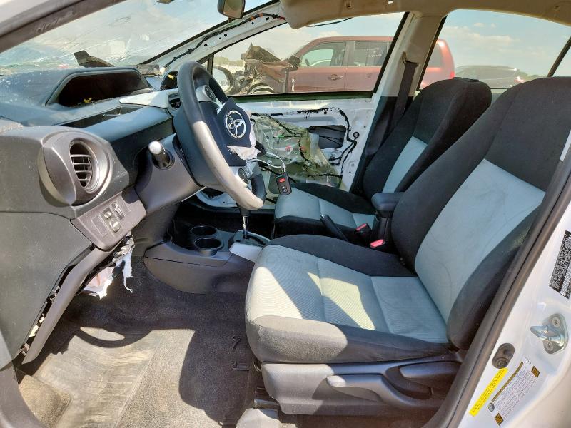 JTDKDTB30C1519375 - 2012 TOYOTA PRIUS C 白色 照片 7