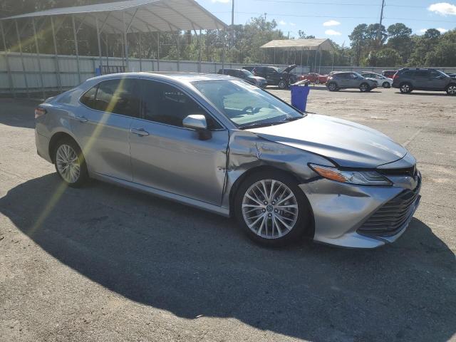 4T1B11HK9KU794120 - 2019 TOYOTA CAMRY L ვერცხლისფერი ფოტო 4