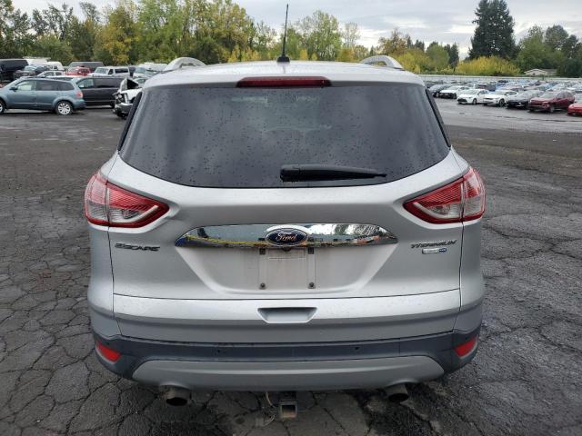 1FMCU9J95GUC81083 - 2016 FORD ESCAPE TITANIUM SILVER photo 6