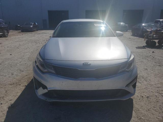 5XXGT4L32KG360102 - 2019 KIA OPTIMA LX SILVER photo 5