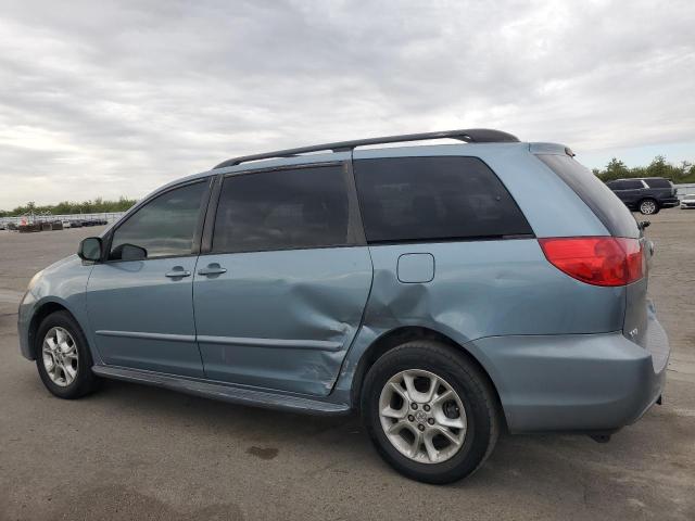 5TDBA23C36S065423 - 2006 TOYOTA SIENNA LE BLUE photo 2