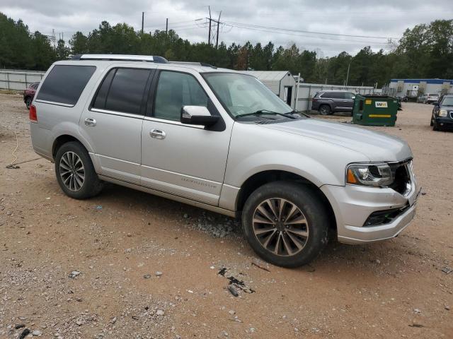 5LMJJ2HT9FEJ04034 - 2015 LINCOLN NAVIGATOR SILVER photo 4
