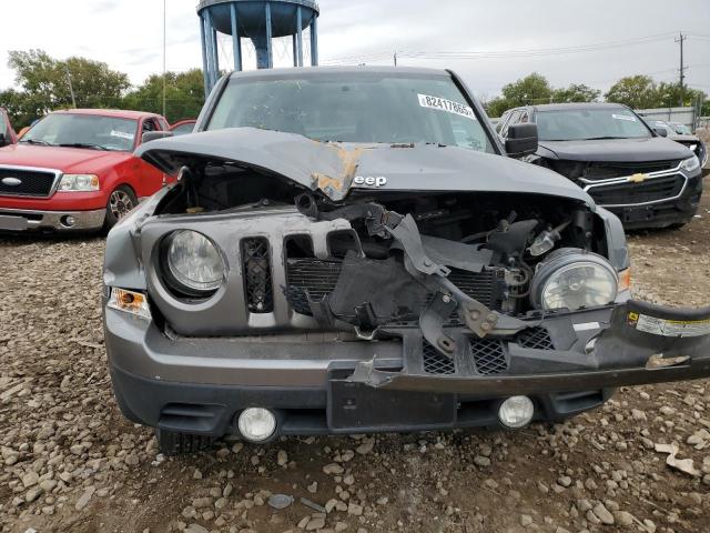 1J4NF1GB3BD276406 - 2011 JEEP PATRIOT SPORT SILVER photo 5