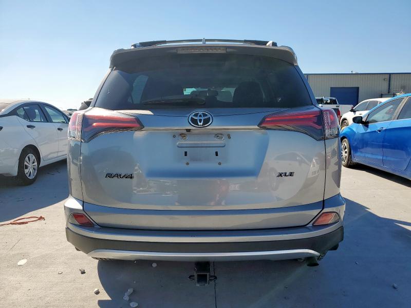 2T3WFREV2GW268443 - 2016 TOYOTA RAV4 XLE SILVER photo 6