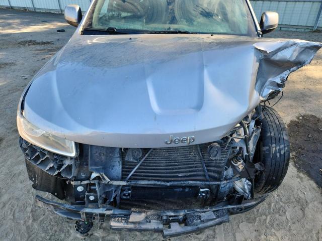 1C4RJEAG9EC239985 - 2014 JEEP GRAND CHER LAREDO Gümüş foto 12