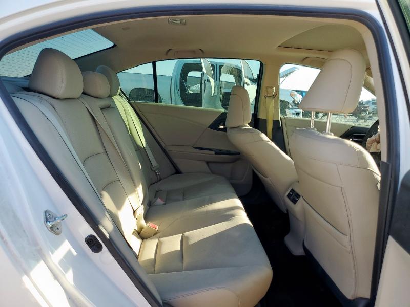 1HGCR3F91HA044431 - 2017 HONDA ACCORD TOURING თეთრი ფოტო 10