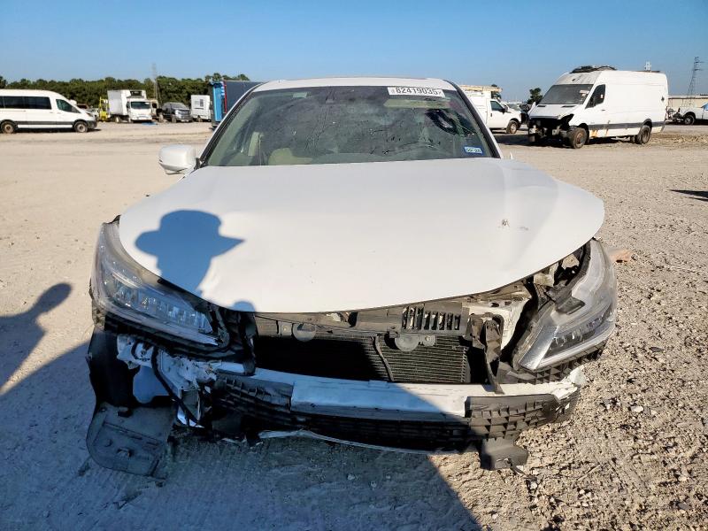 1HGCR3F91HA044431 - 2017 HONDA ACCORD TOURING თეთრი ფოტო 5