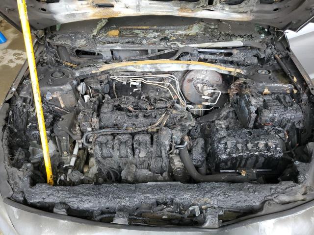 5NPE24AF2FH005254 - 2015 HYUNDAI SONATA SE ვერცხლისფერი ფოტო 11