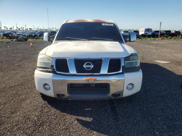 1N6AA07B34N591892 - 2004 NISSAN TITAN XE WHITE photo 5