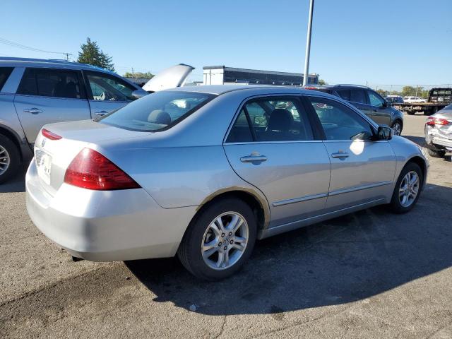 1HGCM56367A092446 - 2007 HONDA ACCORD SE 银色 照片 3