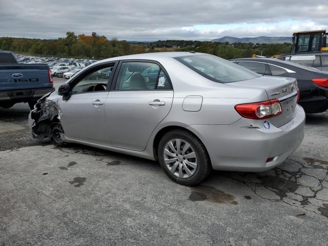 2T1BU4EE7CC850307 - 2012 TOYOTA COROLLA BASE فضي صورة 2