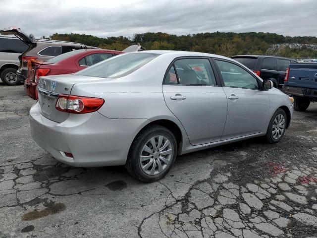 2T1BU4EE7CC850307 - 2012 TOYOTA COROLLA BASE فضي صورة 3