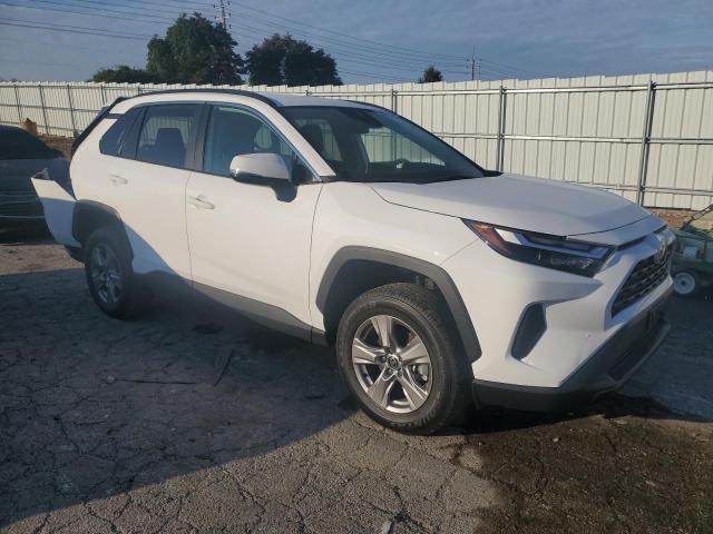 2T3P1RFV9SC514528 - 2025 TOYOTA RAV4 XLE 白色 照片 4