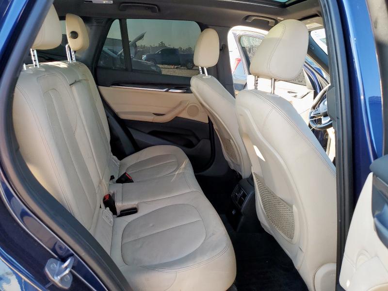 WBXHT3C37J5F90113 - 2018 BMW X1 XDRIVE28I 蓝色 照片 10