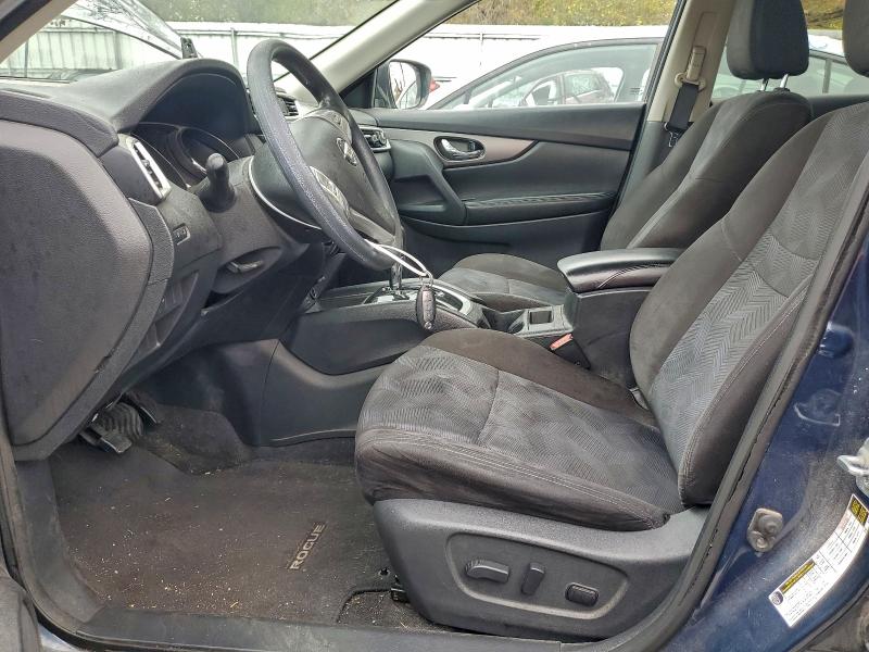 KNMAT2MT4FP557411 - 2015 NISSAN ROGUE S Blau Foto 7