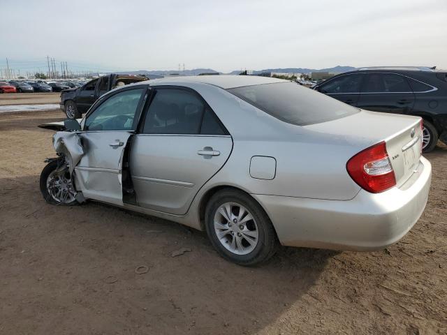 4T1BF30K64U570038 - 2004 TOYOTA CAMRY LE GRAY photo 2