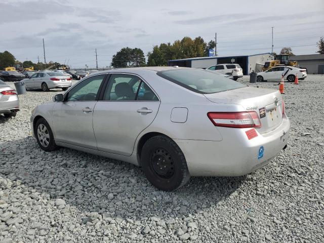 4T1BF3EK0AU114962 - 2010 TOYOTA CAMRY BASE Gümüş foto 2
