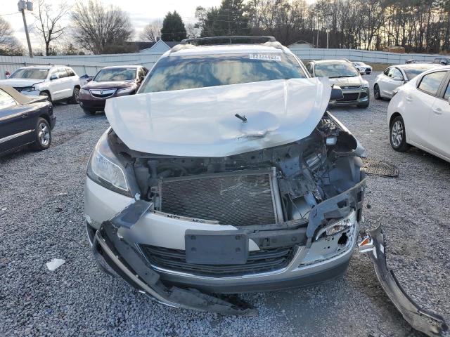 1GNKRFKD6GJ279516 - 2016 CHEVROLET TRAVERSE LS SILVER photo 5