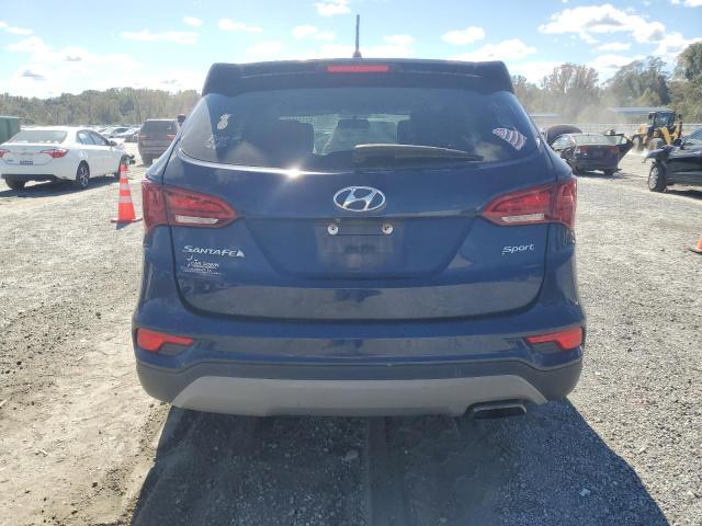 5XYZT3LB6JG543118 - 2018 HYUNDAI SANTA FE S BLUE photo 6