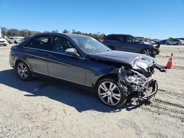 WDDGF81X68F092012 - 2008 MERCEDES-BENZ C 300 4MATIC BLUE photo 4