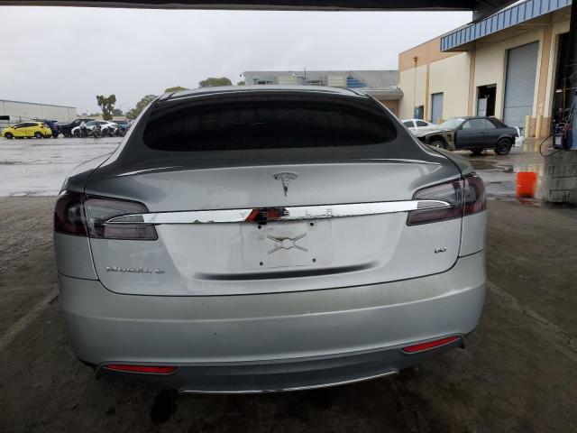 5YJSA1AG5DFP11238 - 2013 TESLA MODEL S SILVER photo 6