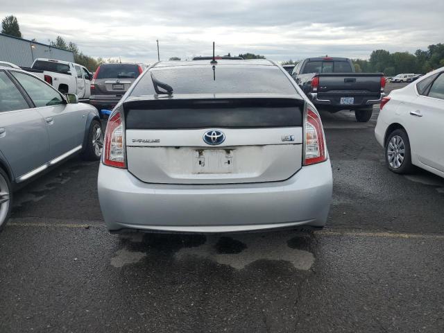 JTDKN3DU3D1653849 - 2013 TOYOTA PRIUS SILVER photo 6
