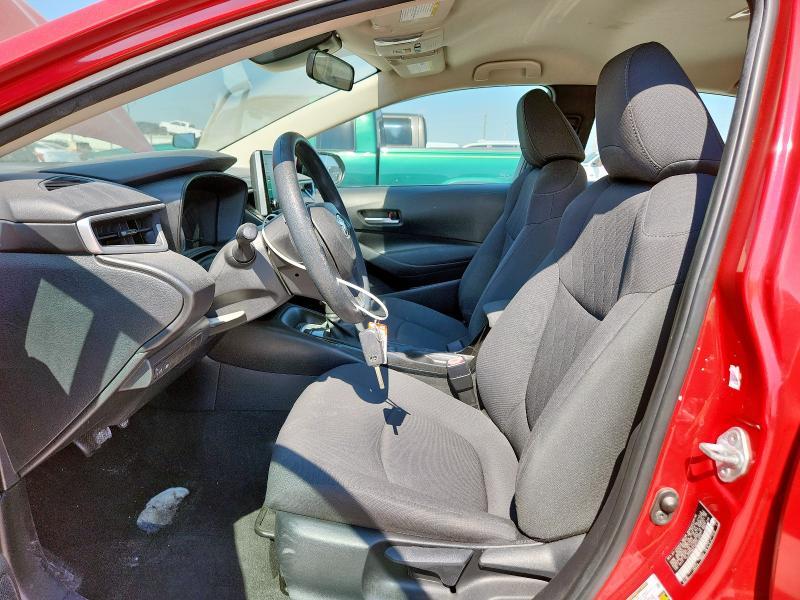 5YFEPMAE1MP222075 - 2021 TOYOTA COROLLA LE წითელი ფოტო 7