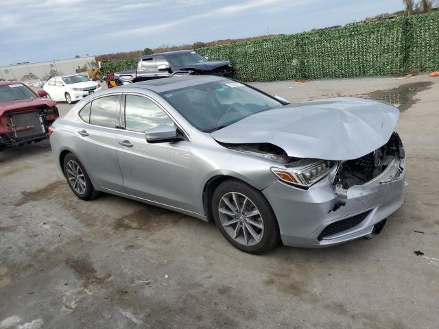 19UUB1F54JA009141 - 2018 ACURA TLX TECH GRAY photo 4