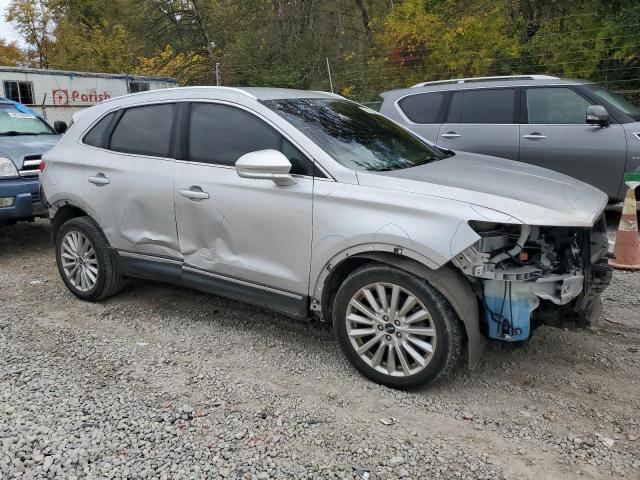 5LMCJ1C99KUL43873 - 2019 LINCOLN MKC ვერცხლისფერი ფოტო 4