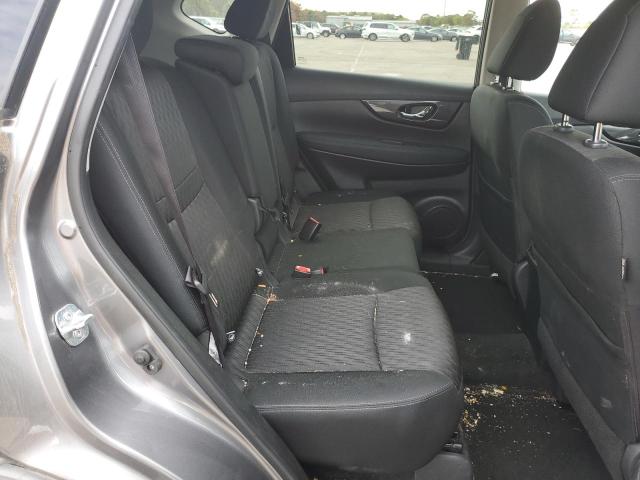 KNMAT2MV0JP595275 - 2018 NISSAN ROGUE S Серый фото 11