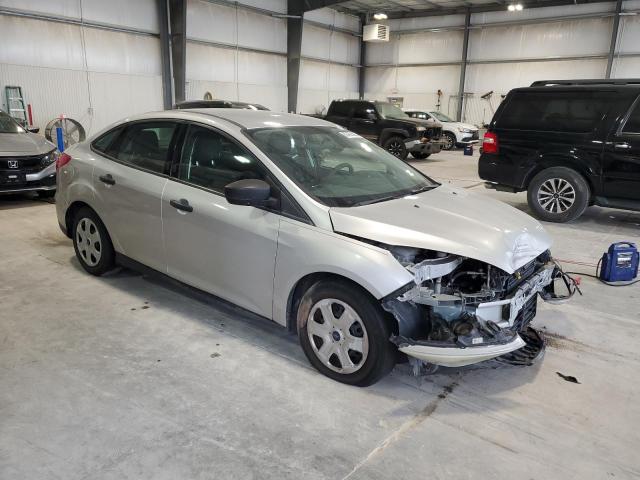 1FADP3E26HL256992 - 2017 FORD FOCUS S SILVER photo 4