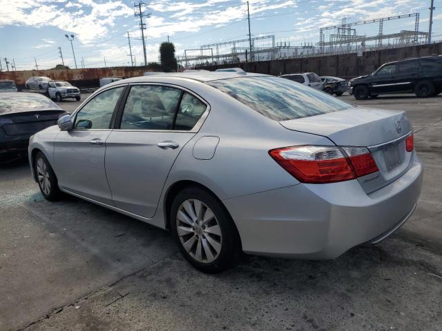 1HGCR2F82DA136109 - 2013 HONDA ACCORD EXL 银色 照片 2