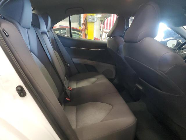 4T1C11AK0NU648269 - 2022 TOYOTA CAMRY LE WHITE photo 10