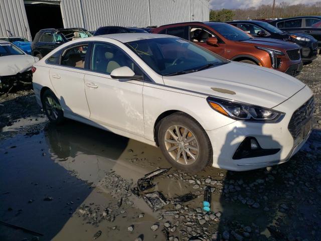 5NPE24AF2JH656361 - 2018 HYUNDAI SONATA SE WHITE photo 4