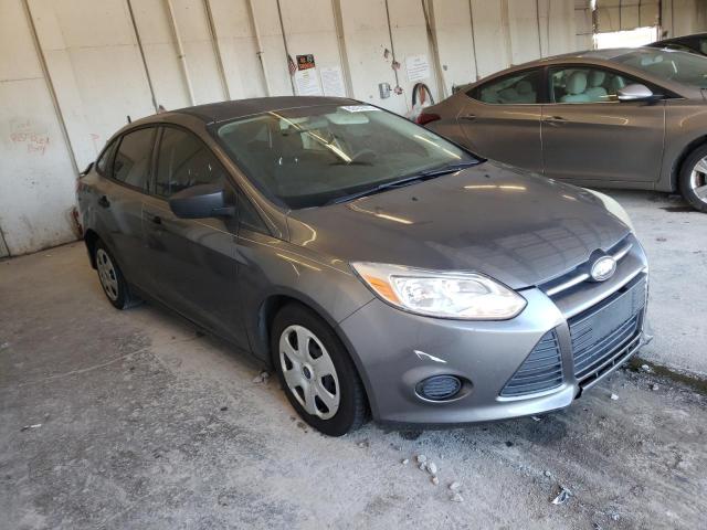 1FAHP3E21CL304196 - 2012 FORD FOCUS S GRAY photo 4