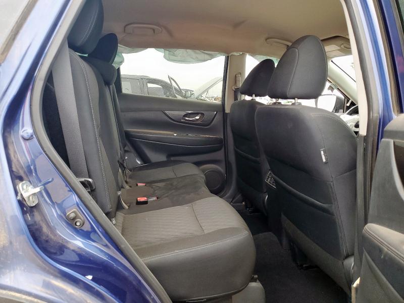 5N1AT2MT4JC816698 - 2018 NISSAN ROGUE S BLUE photo 11